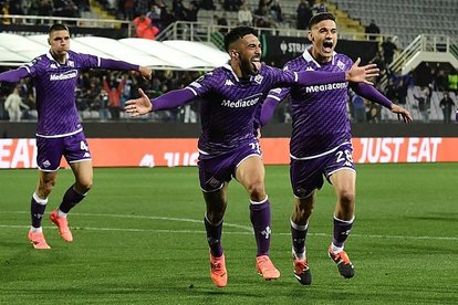 Fiorentina uzatmalar sonucu yarı finalde!