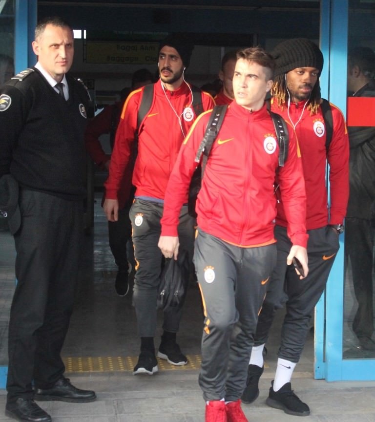 Galatasaray kafilesi Trabzon’a gitti