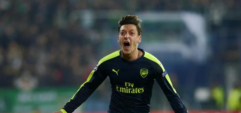 Mesut Özil, Barcelona'ya transfer oluyor