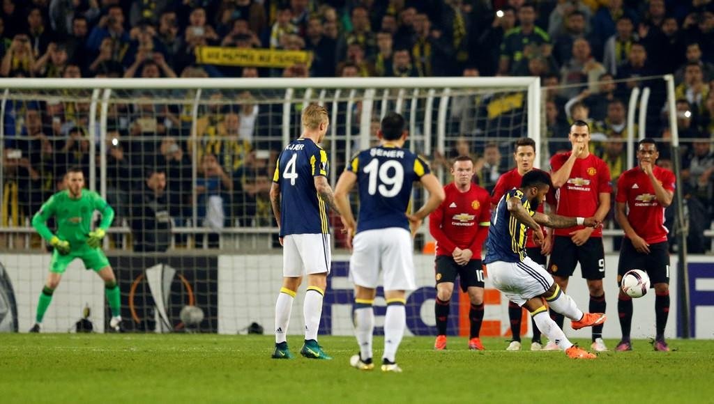 Fenerbahçe - Manchester United maçından kareler
