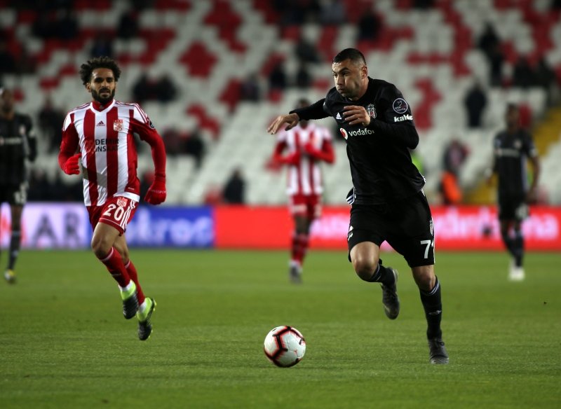 Beşiktaş’ta Burak Yılmaz formuyla göz dolduruyor!