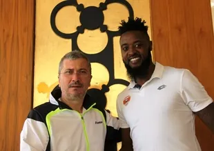 Kaleci Itandje Adanaspor'da