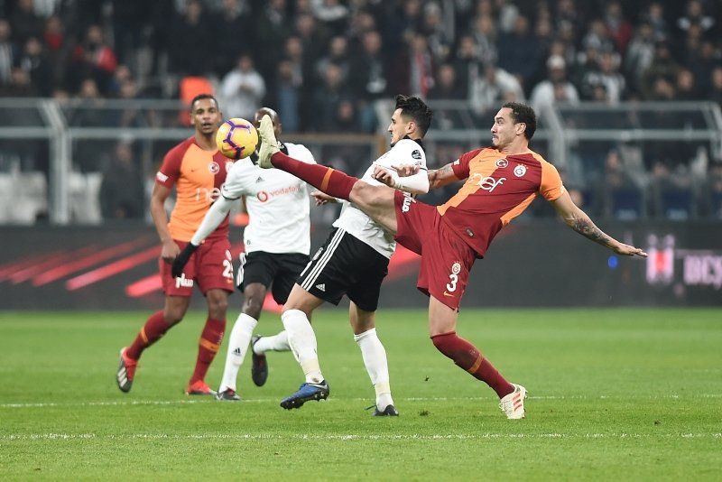 Beşiktaş - Galatasaray maçından kareler