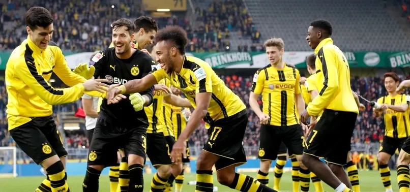 Borussia Dortmund, Bayer Leverkusen'i ezdi geçti