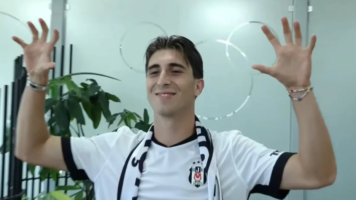 Beşiktaş'ın yeni transferi Fabio Miretti İstanbul'a geldi