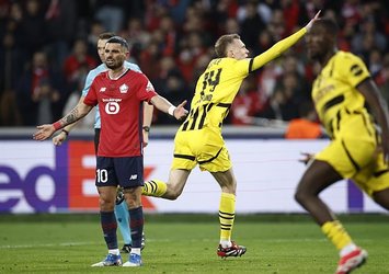 Dortmund deplasmanda turladı!