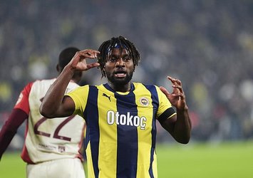 F.Bahçe'de Saint-Maximin'in menajeriyle kritik görüşme!