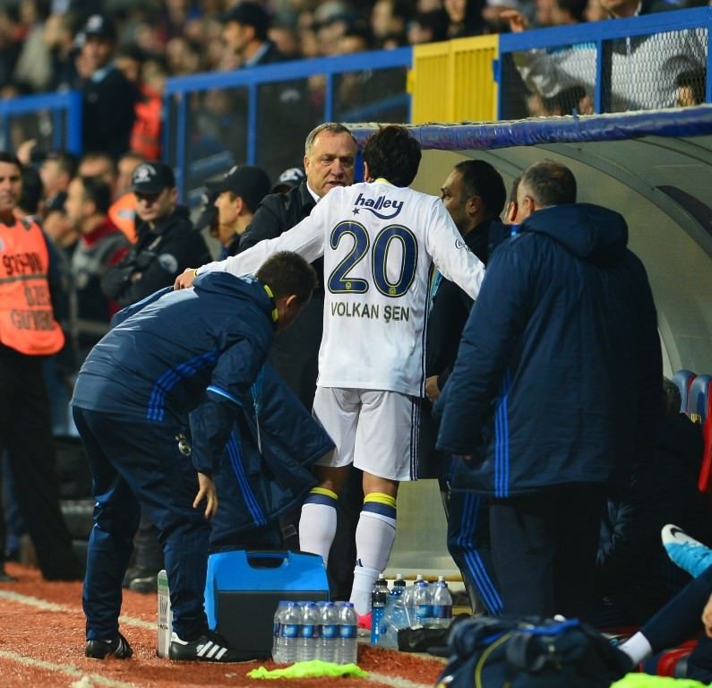 Volkan Şen ve Ozan Tufan veda ediyor