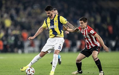 Maç sırasında Samet Akaydin için anons!