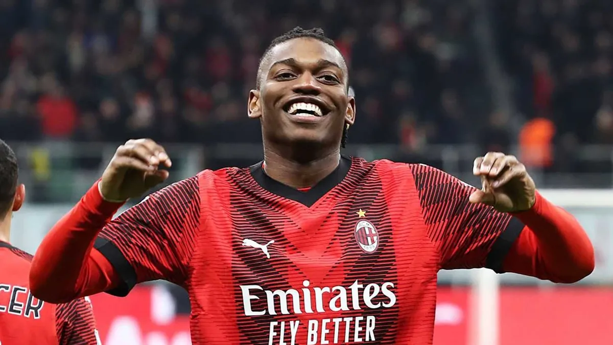 Rafael Leao Galatasaray'a sıcak! Transferde Devler Ligi faktörü