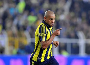 Roberto Carlos'tan Hasan Ali Kaldırım'a...