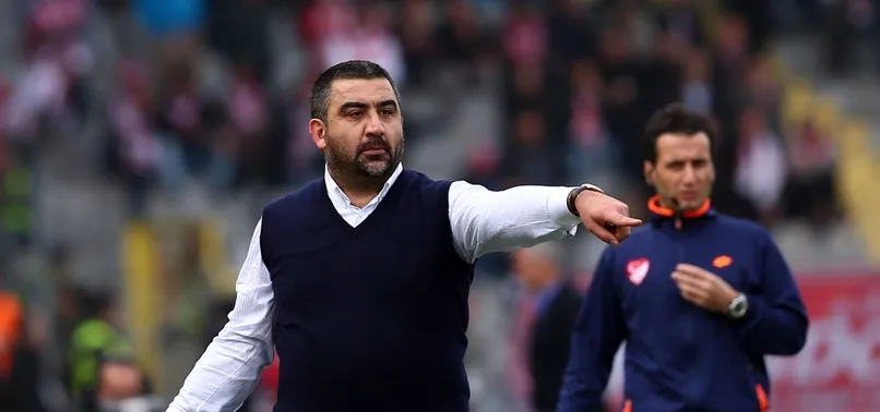 Ümit Özat'tan taraftara saldırı!