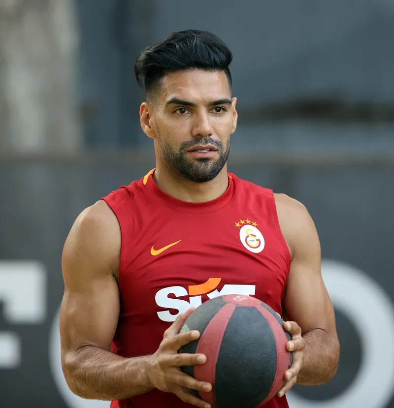 Son dakika spor haberleri: Galatasaray'da Falcao farkı! - 2