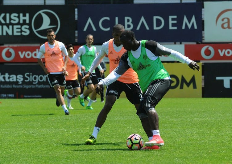 Beşiktaş idmanında gerginlik