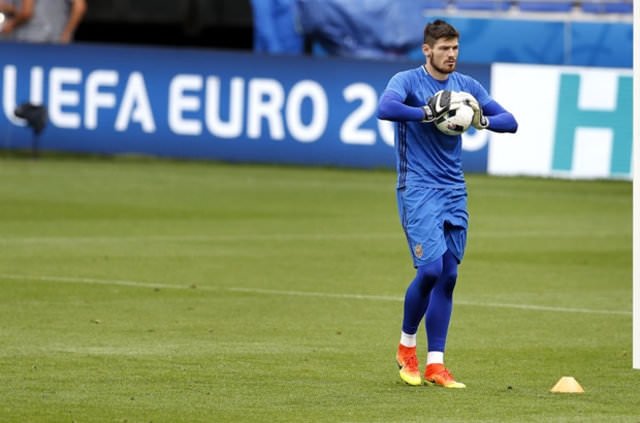 4 büyüklerden giden futbolcular ne yaptı?