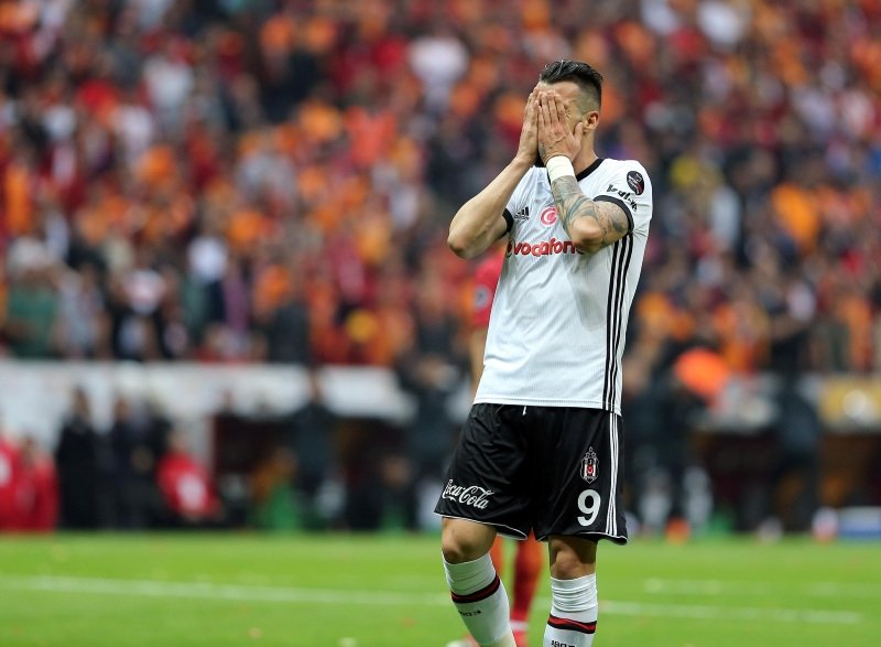 Beşiktaş’ta Negredo bilmecesi