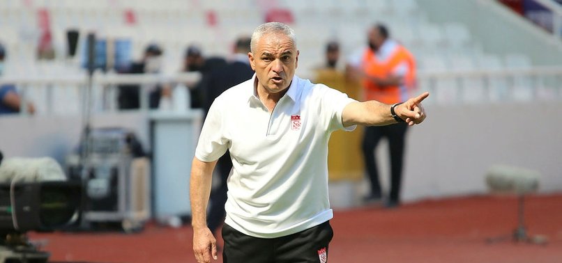 Son dakika spor haberi... Sivasspor Teknik Direktörü Rıza Çalımbay: Böyle maçlardan ders çıkartmak gerekiyor!
