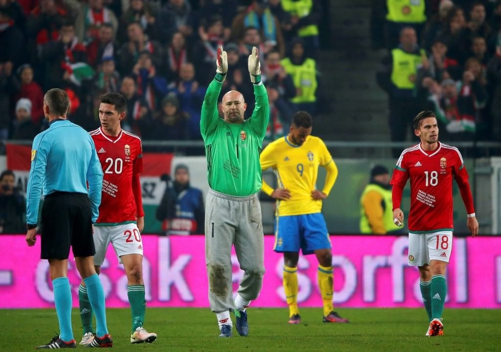 Gabor Kiraly niçin eşofman giyiyor?