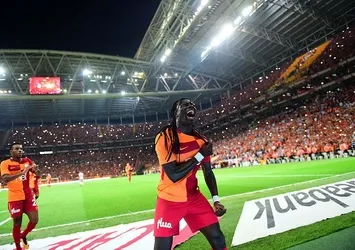 Gomis'ten iddialara flaş tepki!