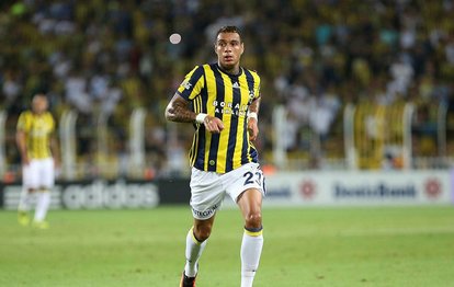 Fenerbahçeli eski futbolcu Van der Wiel’in davasında karar çıktı