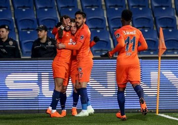 Transferde flaş öneri! Başakşehir'in yıldızı Beşiktaş'a...