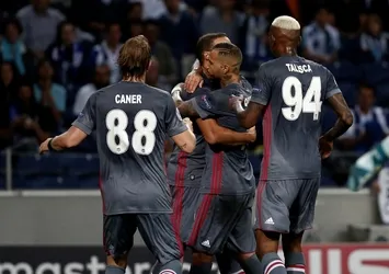 Beşiktaş, Porto'da destan yazdı