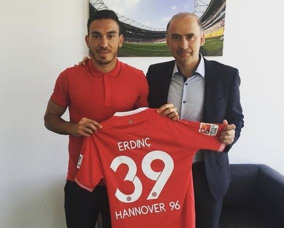 Dünyada biten transferler