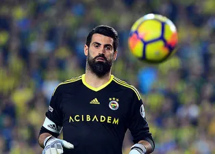 Fenerbahçe'de kriz! Volkan Demirel yöneticiyle tartıştı!