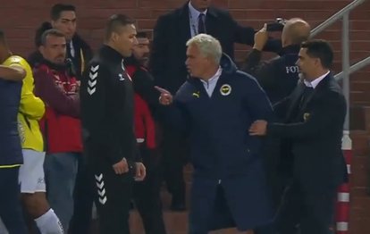 FENERBAHÇE HABERLERİ | Jose Mourinho hakeme çok sinirlendi! Trabzonspor penaltı kazanınca...