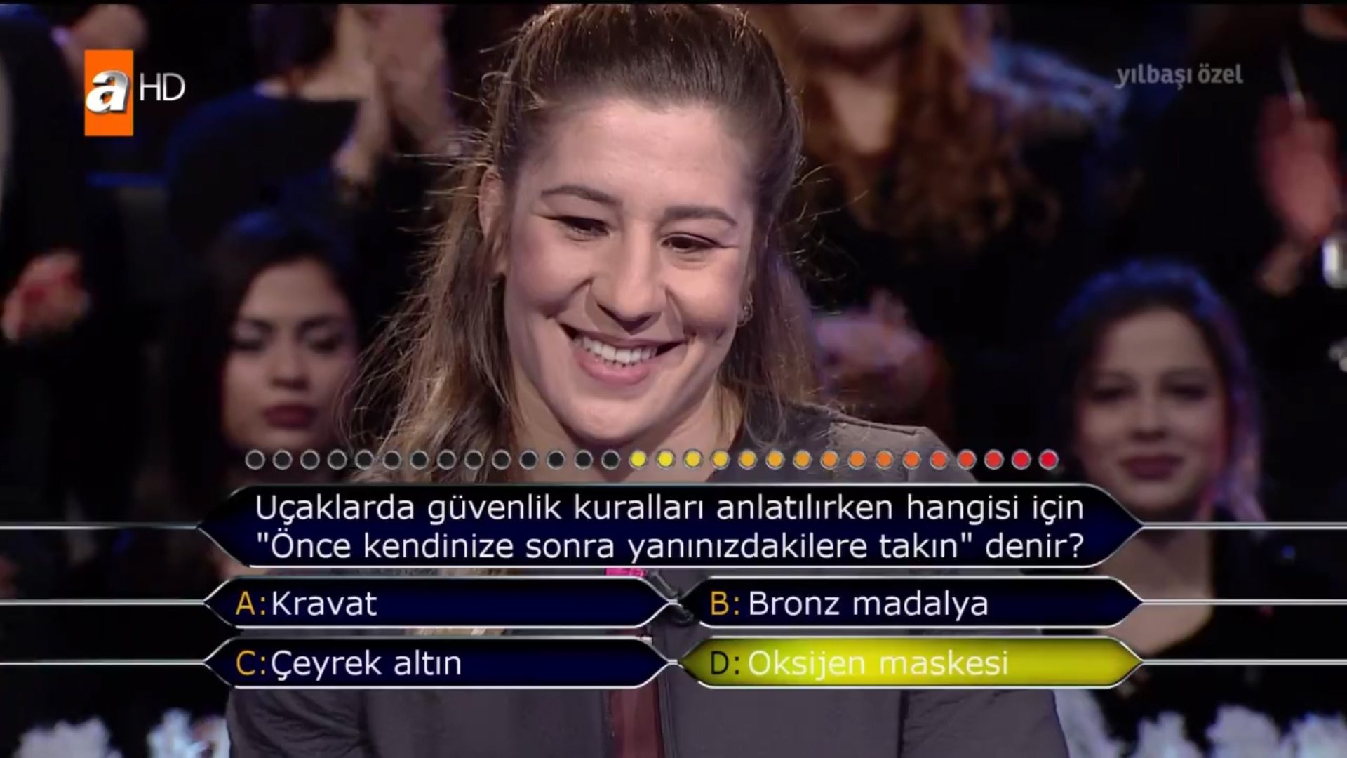 Kim Milyoner Olmak İster 798. yılbaşı özel bölümü soru ve cevapları!