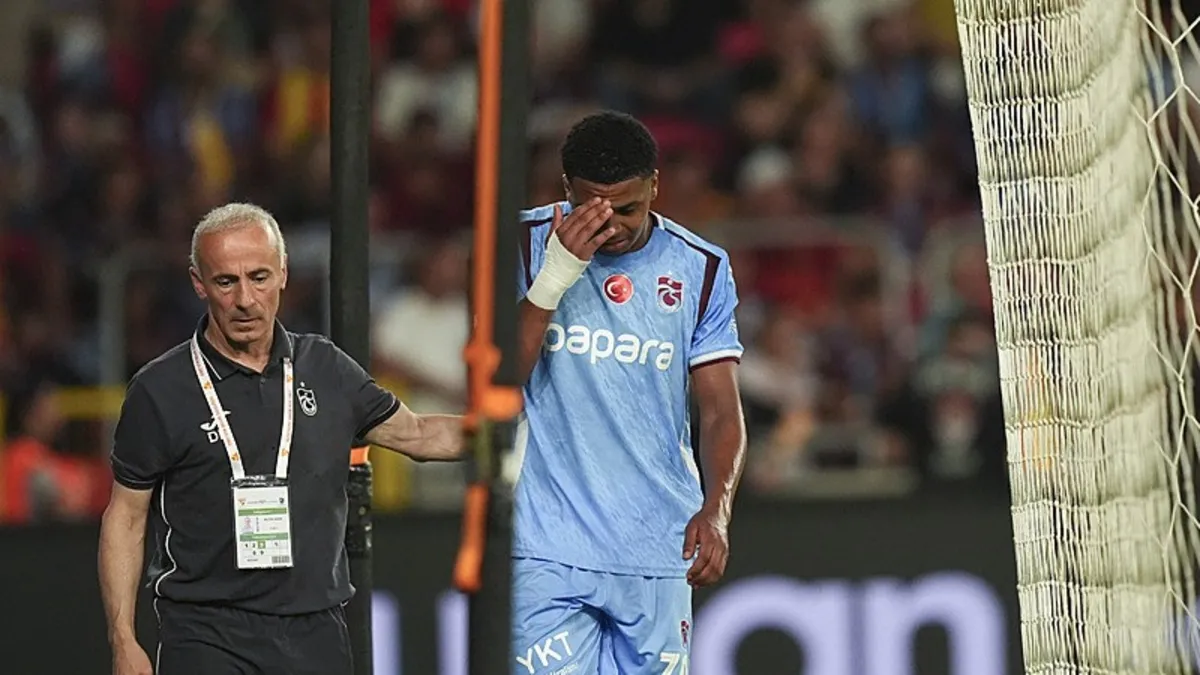 Trabzonspor'da Noah Saviolo sakatlandı!