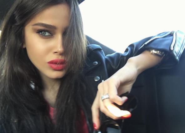 Arda Turan’ın yeni sevgilisi Miranda Shelia