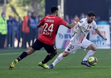 Messi'li PSG mağlubiyetle tanıştı!