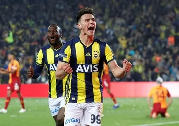 Napoli'nin ilk hedefi Eljif Elmas