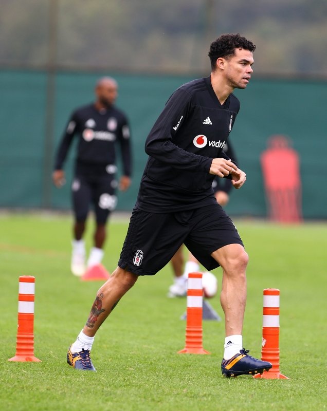 Pepe’nin yeni takımı belli oldu!