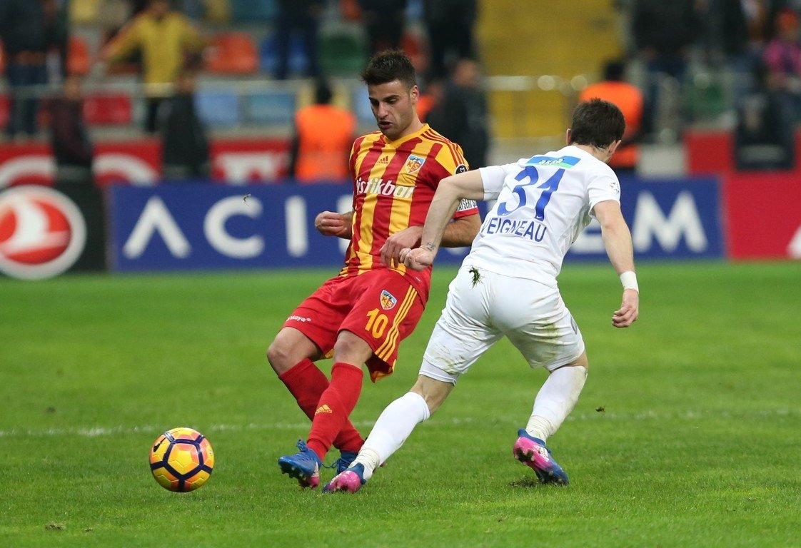 Deniz Türüç, Trabzonspor’a doğru