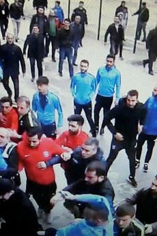 Medipol Başakşehir'de Yalçın Ayhan ve Ufuk Ceylan kadro dışı bırakıldı