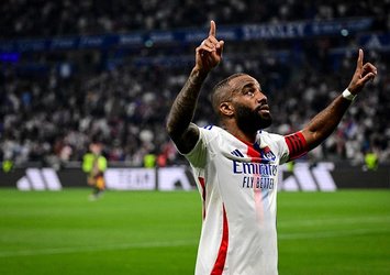 Beşiktaş'tan Lacazette bombası!