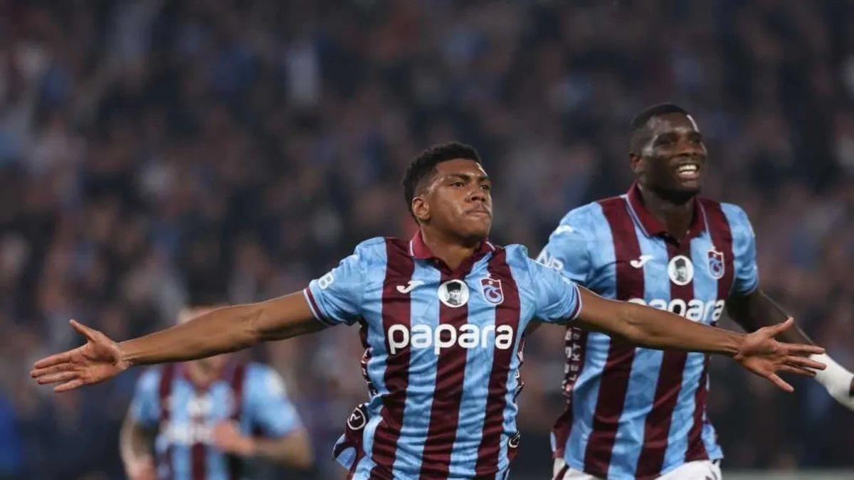 Trabzonspor'un muhteşem üçlüsü sahnede: Onuachu, Muçi, Augusto...