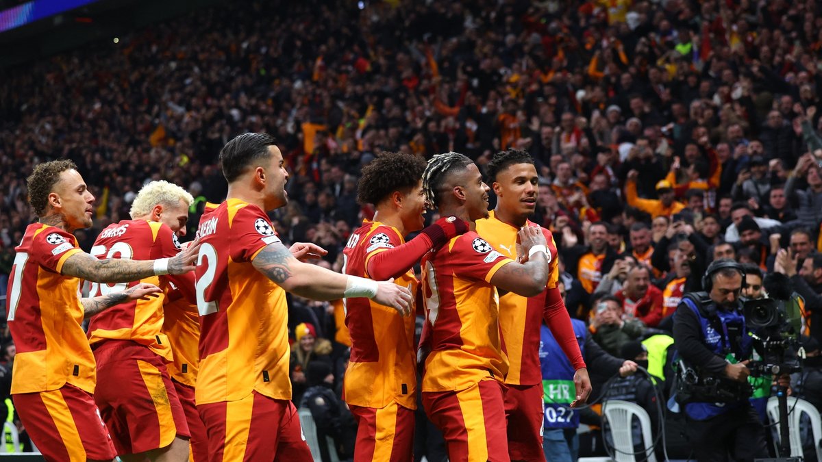 Galatasaray'ın Liverpool maçı kamp kadrosu açıklandı
