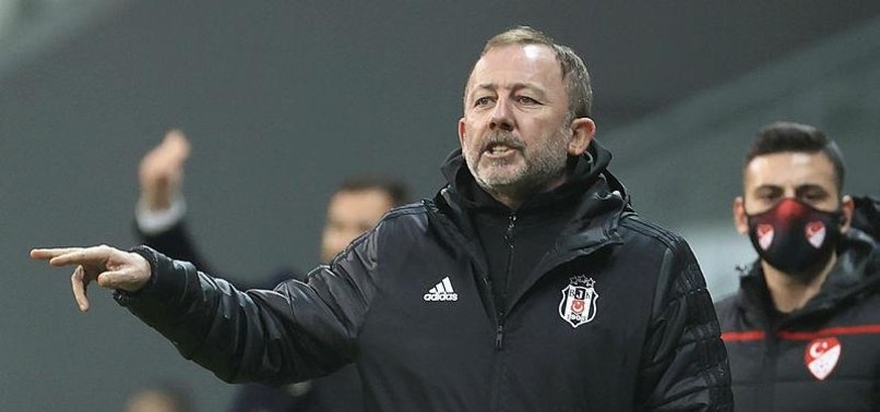 Sergen Yalçın Beşiktaş - Tarsus İdman Yurdu maçı sonrası konuştu! "VAR'dan dolayı 5-6 puan kaybettik"