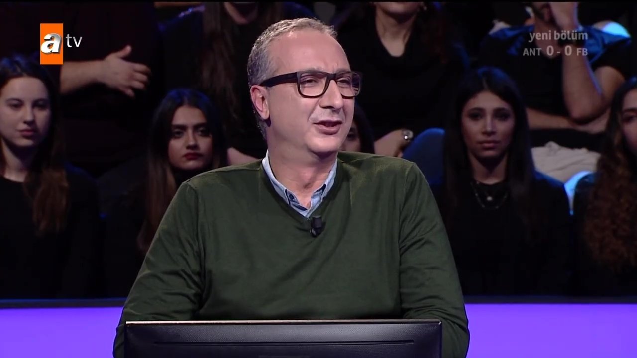 Kim Milyoner Olmak İster 796. bölüm soru ve cevapları | Futbol sorusu geceye damga vurdu