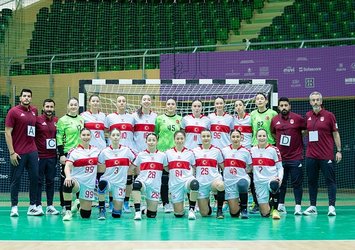 A Milli Kadın Hentbol Takımı sahada!