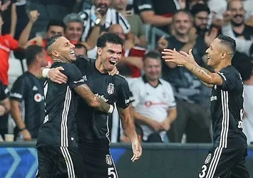 Sırp basınından Pepe'ye övgü