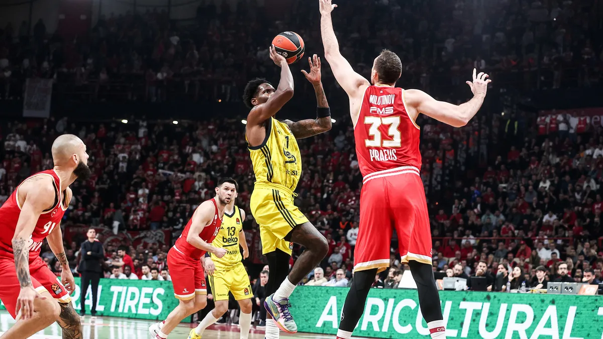 Olympiakos 77-87 Fenerbahçe Beko (MAÇ SONUCU-ÖZET)