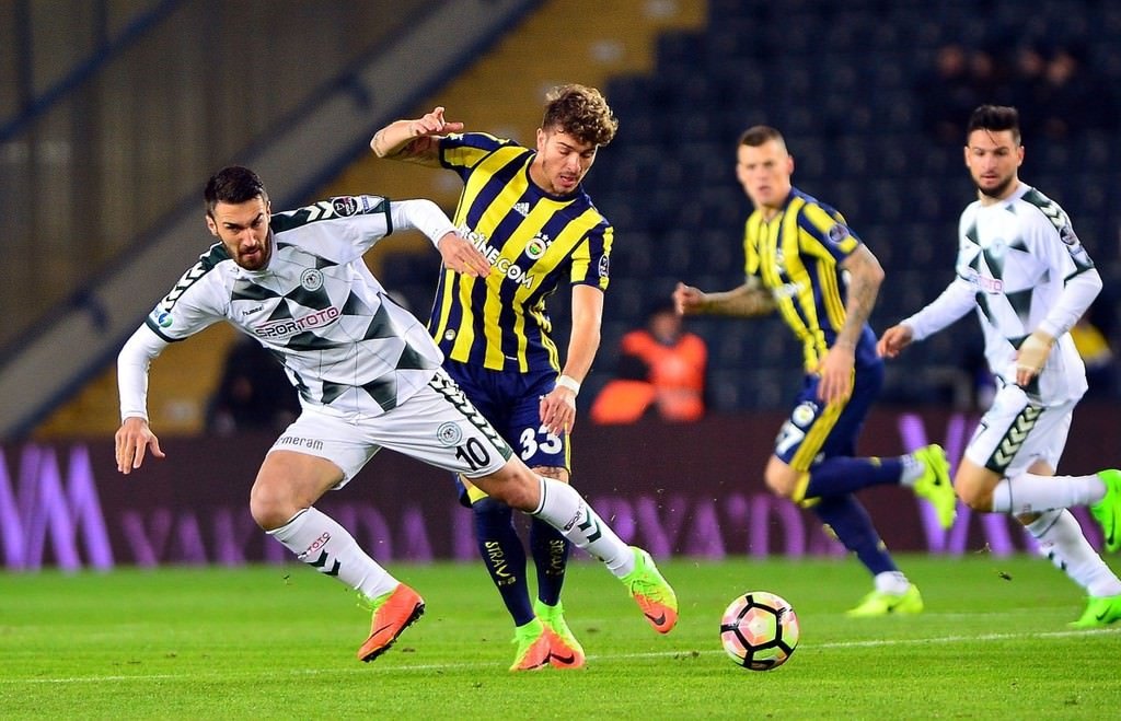 Fenerbahçe-Atiker Konyaspor karşılaşmasından kareler