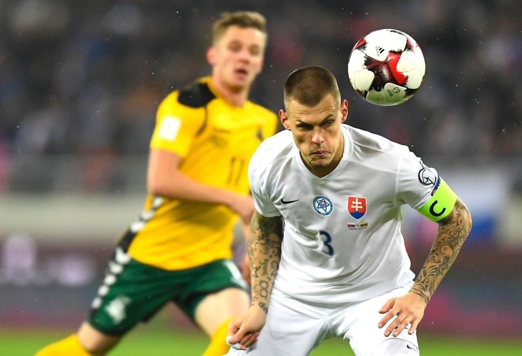 Moyes’in gözü Skrtel’de