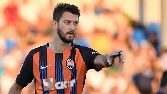 Beşiktaş ve Galatasaray’a dev transfer çalımı!