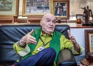 Hıncal Uluç: 'Ali Koç üç şeyi değiştirerek işe başlamalı'