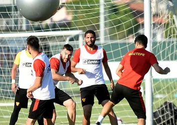 Göztepe, Galatasaray deplasmanında